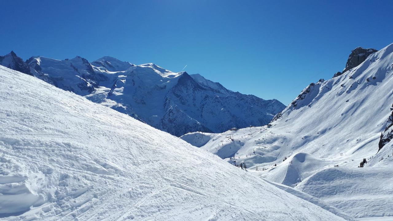 Aiguille Du Midi - Hotel & Restaurant Chamonix Exteriör bild